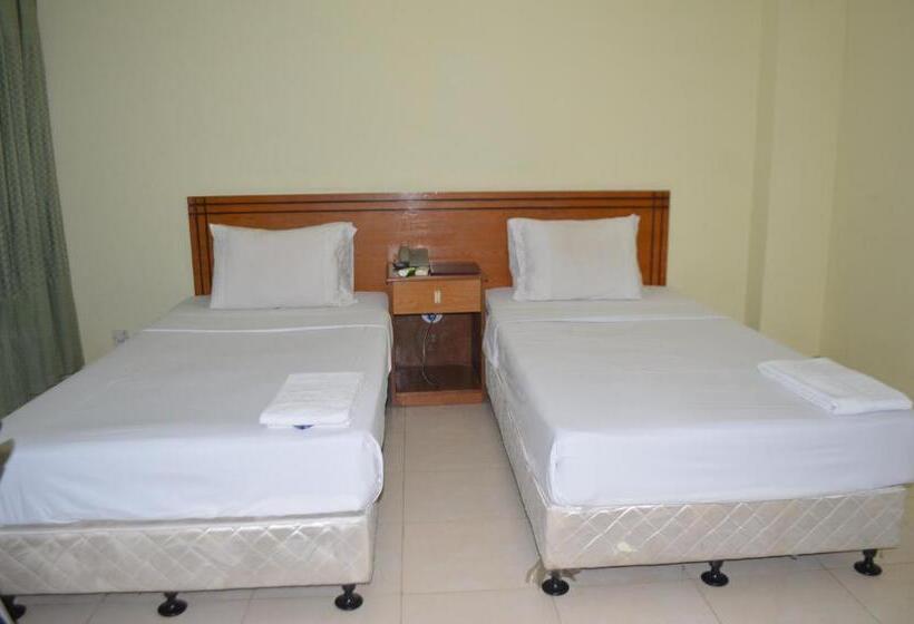 هتل Bashati Bay Resort