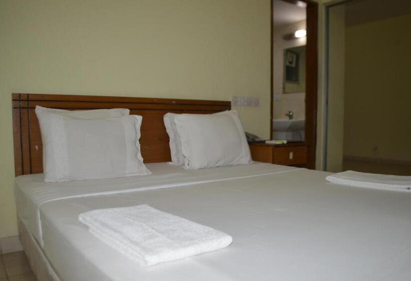 هتل Bashati Bay Resort