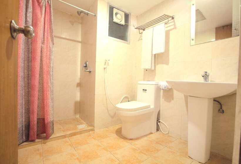 هتل Bashati Bay Resort