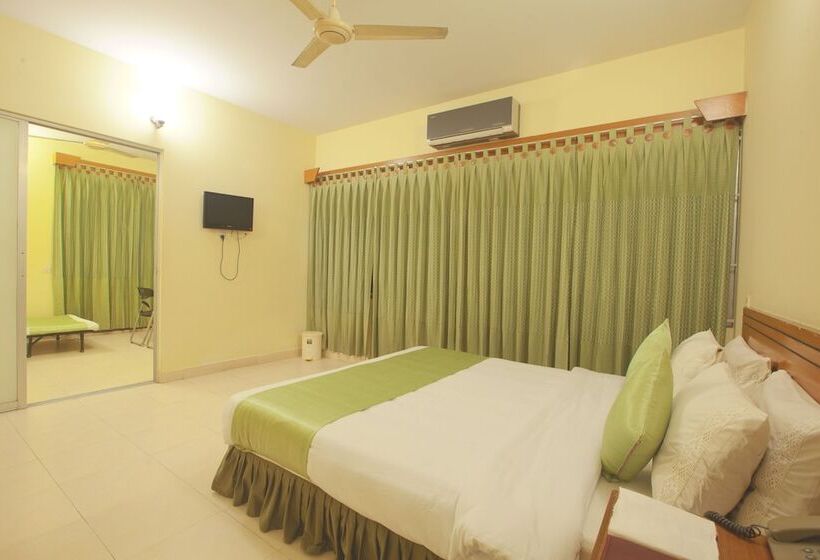 هتل Bashati Bay Resort