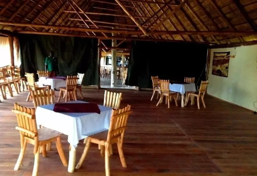 ホテル Lake Bunyonyi Eco Resort