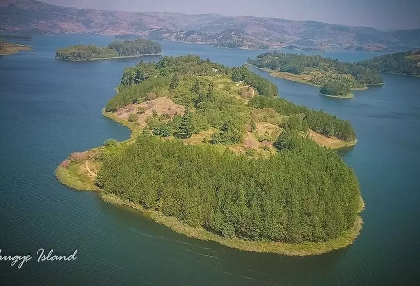 ホテル Lake Bunyonyi Eco Resort