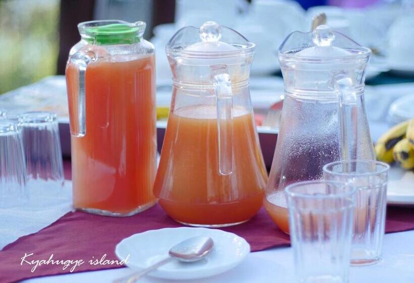 هتل Lake Bunyonyi Eco Resort