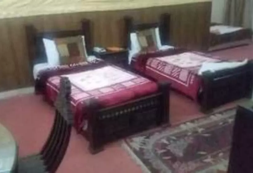 هتل  orash Lodges