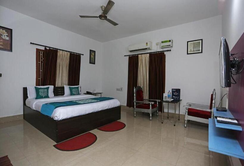 فندق O Maa Banadurga Inn