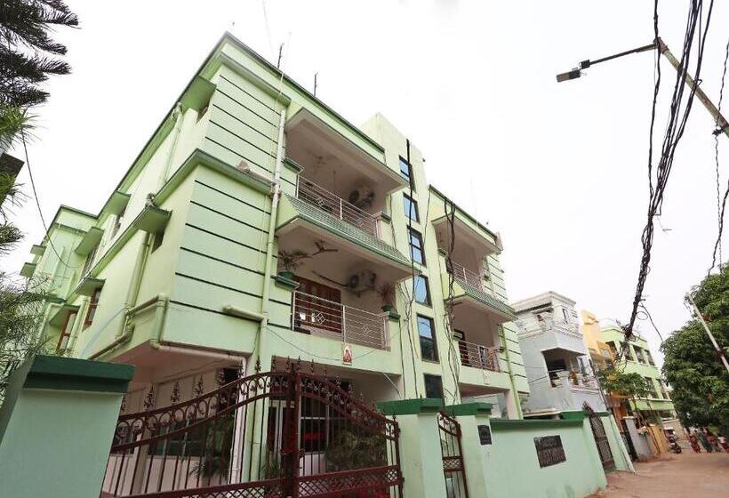 فندق O Maa Banadurga Inn