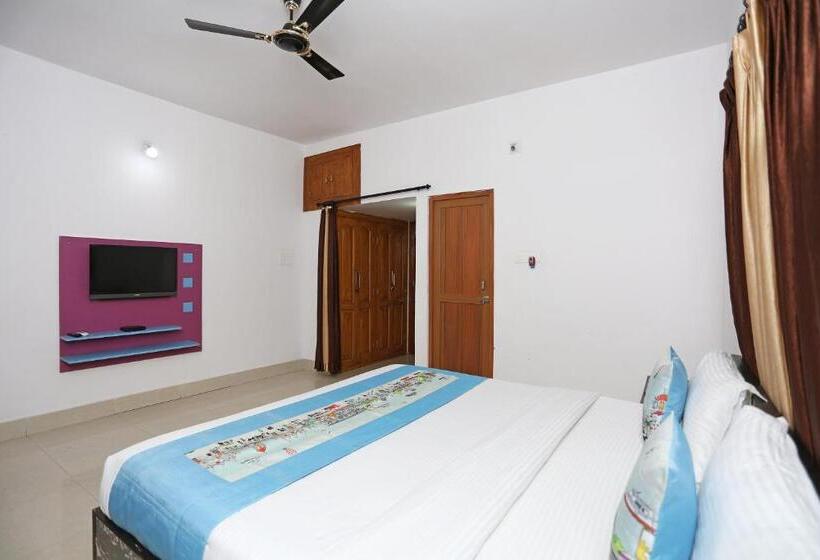 فندق O Maa Banadurga Inn