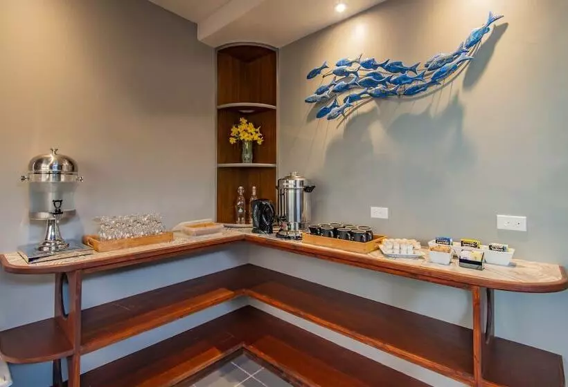 هتل Palau Central