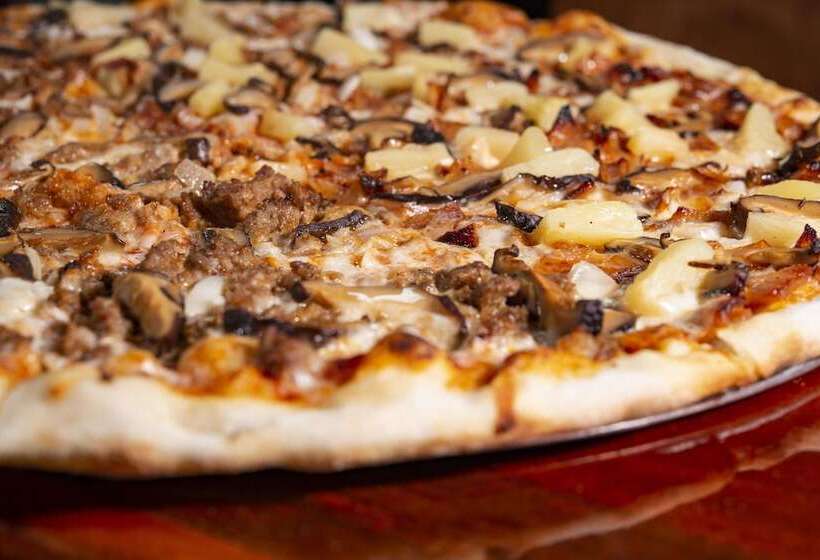 Отель Palau Central