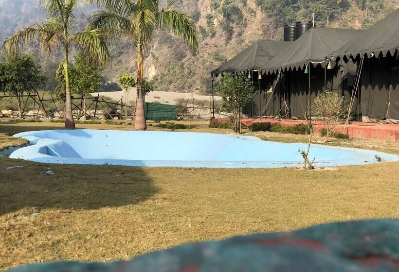 호텔 Second Life Resorts