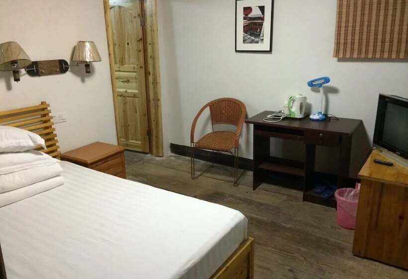 Nanjing Tulou Qingdelou Inn