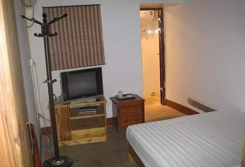 Nanjing Tulou Qingdelou Inn