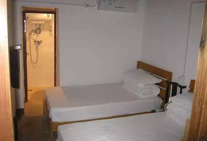 Nanjing Tulou Qingdelou Inn