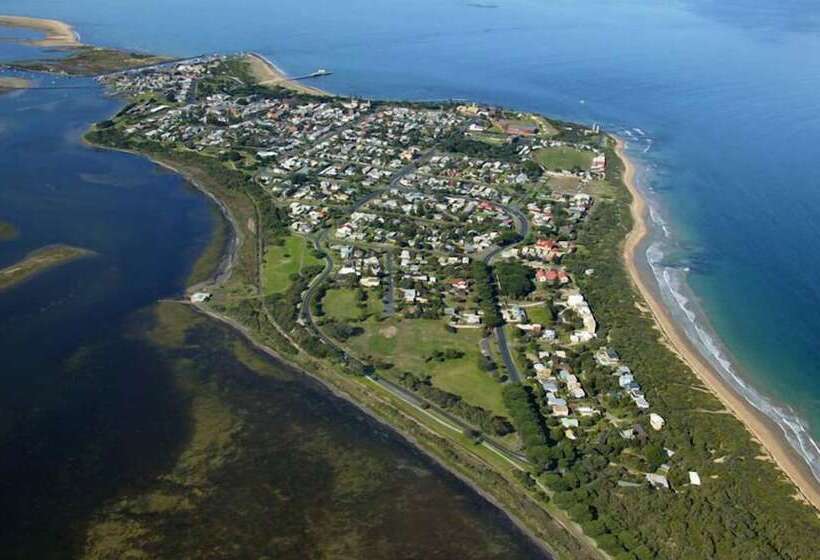 펜션 Cobb & Co Lodge