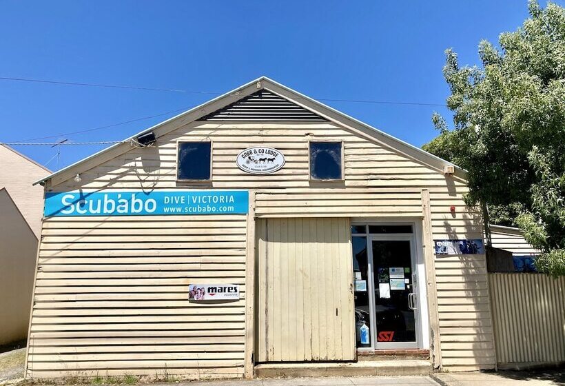 펜션 Cobb & Co Lodge