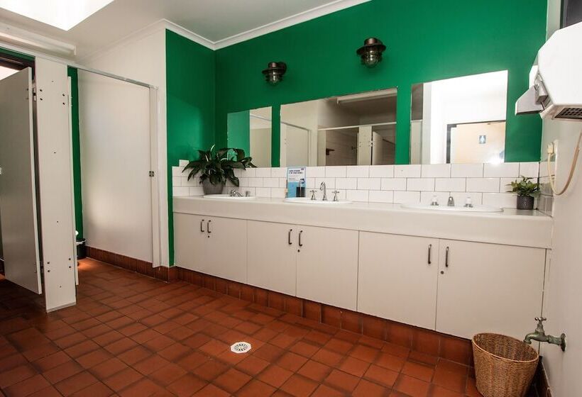 펜션 Cobb & Co Lodge