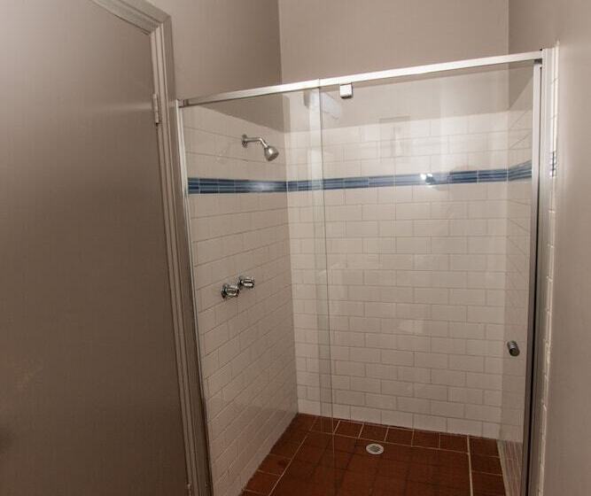 펜션 Cobb & Co Lodge