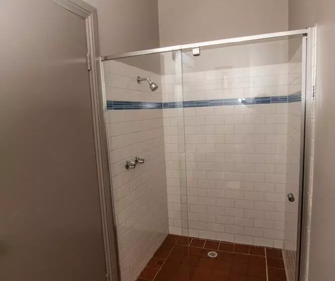 Majatalo Cobb & Co Lodge