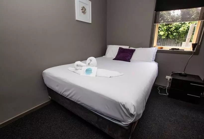 Majatalo Cobb & Co Lodge