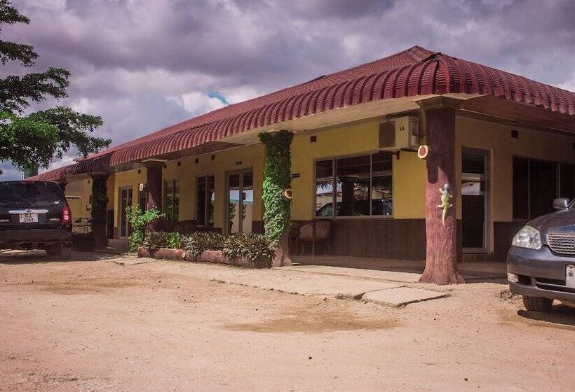 پانسیون Kalabi Executive Lodge