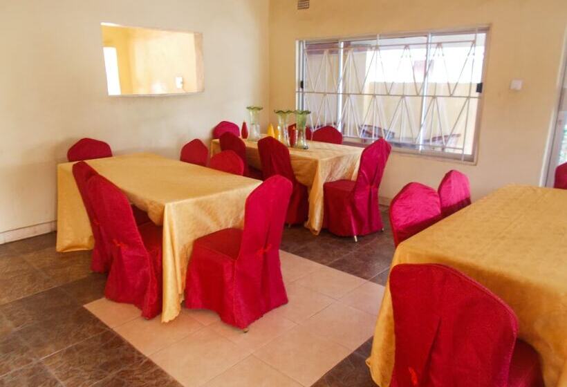 پانسیون Kalabi Executive Lodge