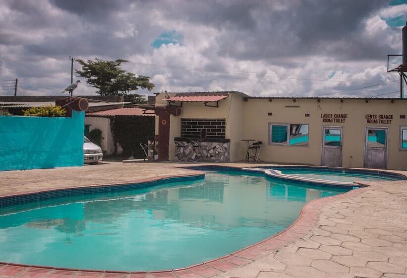 پانسیون Kalabi Executive Lodge