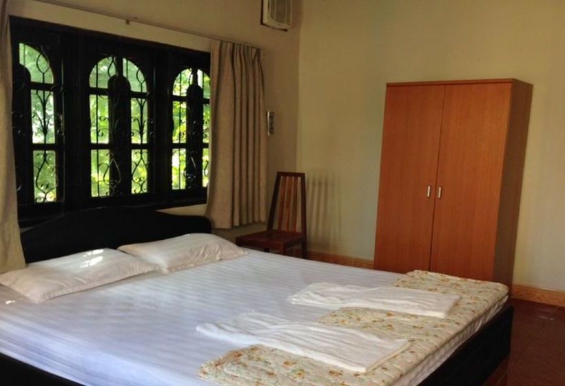 פנסיון La Gondola Guesthouse And Restuarant