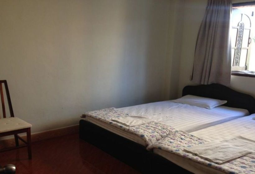 פנסיון La Gondola Guesthouse And Restuarant