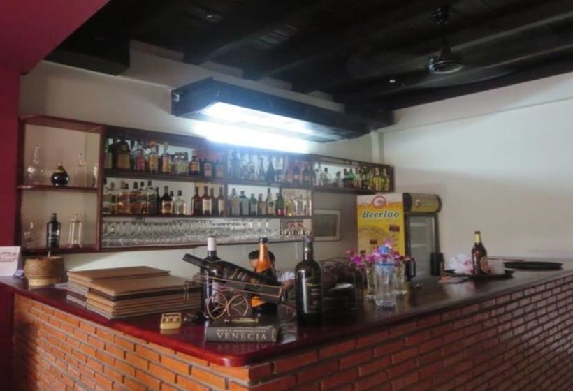 פנסיון La Gondola Guesthouse And Restuarant