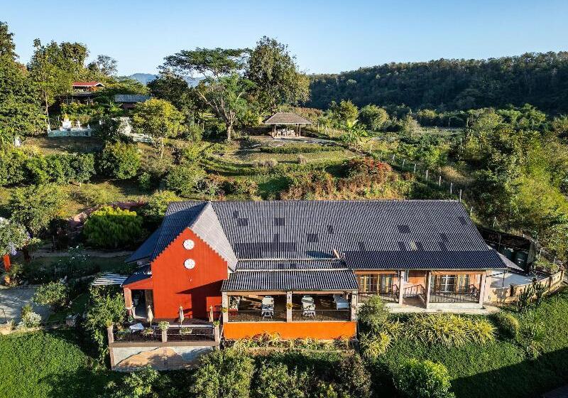 بنسيون Phu Vara