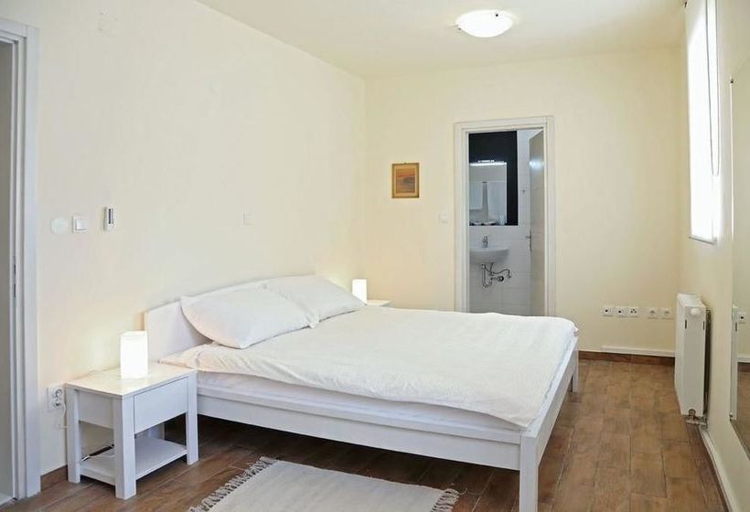 Пансион National Plus