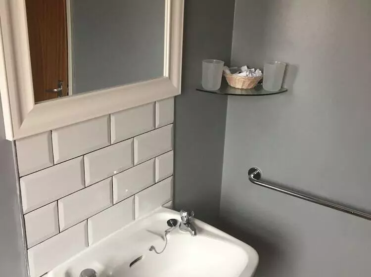 Majatalo White Lodge Guest House