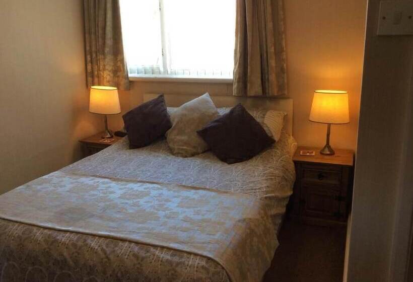 펜션 White Lodge Guest House