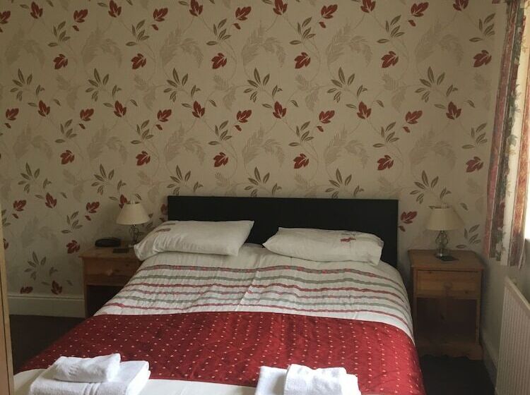 펜션 White Lodge Guest House