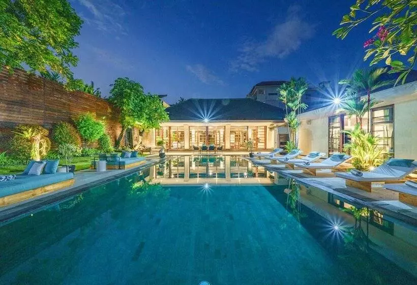 Villa Karishma
