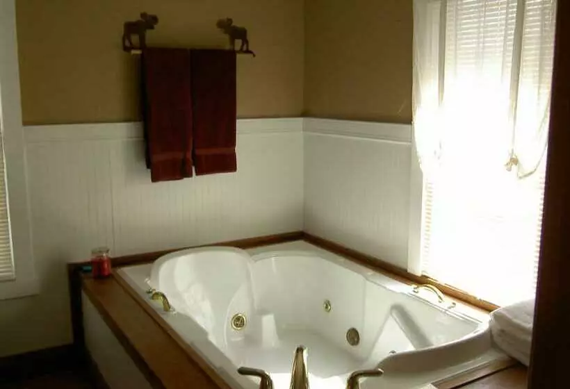 ベッドアンドブレックファースト Gallagher S Irish Rose