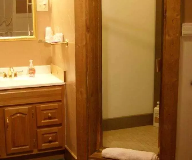 ベッドアンドブレックファースト Gallagher S Irish Rose