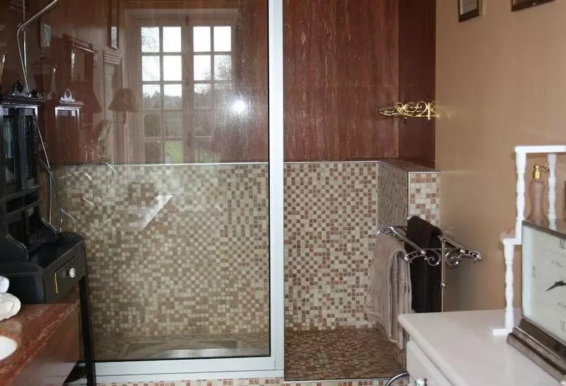 تختخواب و صبحانه La Demeure De Villiers