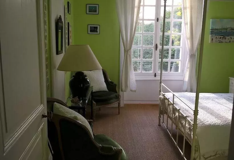 تختخواب و صبحانه La Demeure De Villiers