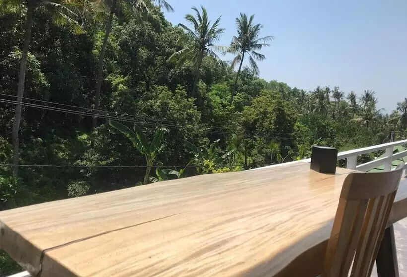 Aamiaismajoitus (B&B) Villa Suari I