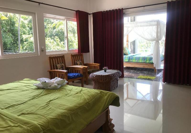 住宿加早餐 Villa Suari I