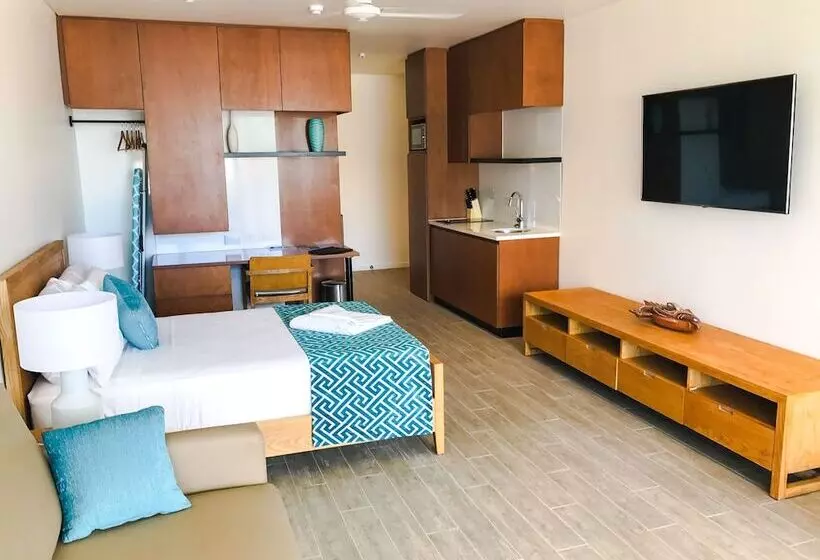 Coral Sea Resort & Casino