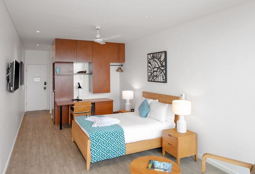 Coral Sea Resort & Casino