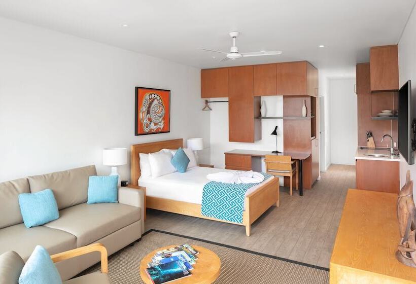 Coral Sea Resort & Casino