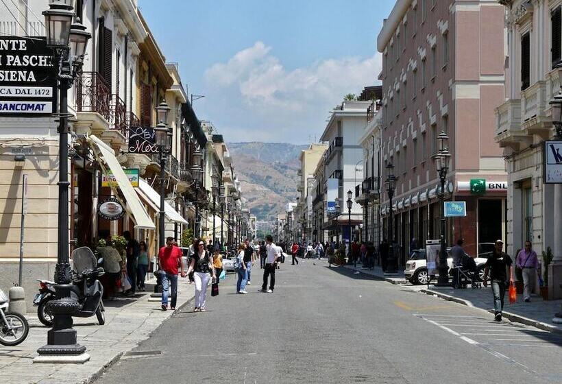 Deluxe B&b Centrocitta