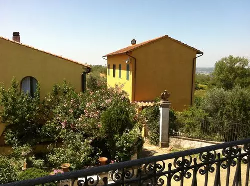 ホテル Agriturismo Il Cavallone