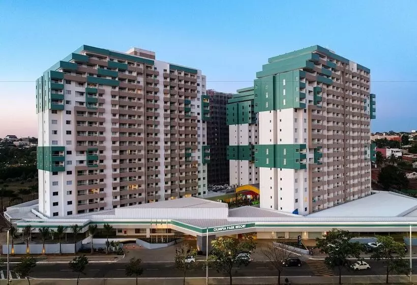 Hotelli Olimpia Park Resort