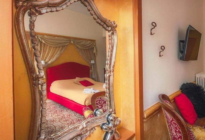 هتل Ghibellino B&b