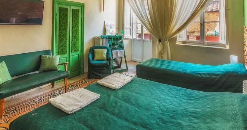 هتل Ghibellino B&b