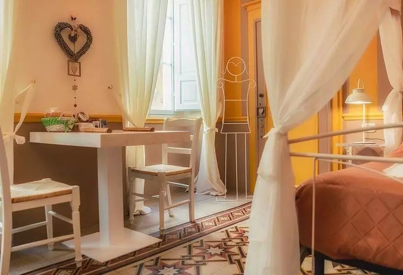 هتل Ghibellino B&b
